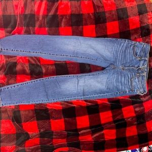 American Eagle size 6 next level stretch jeans